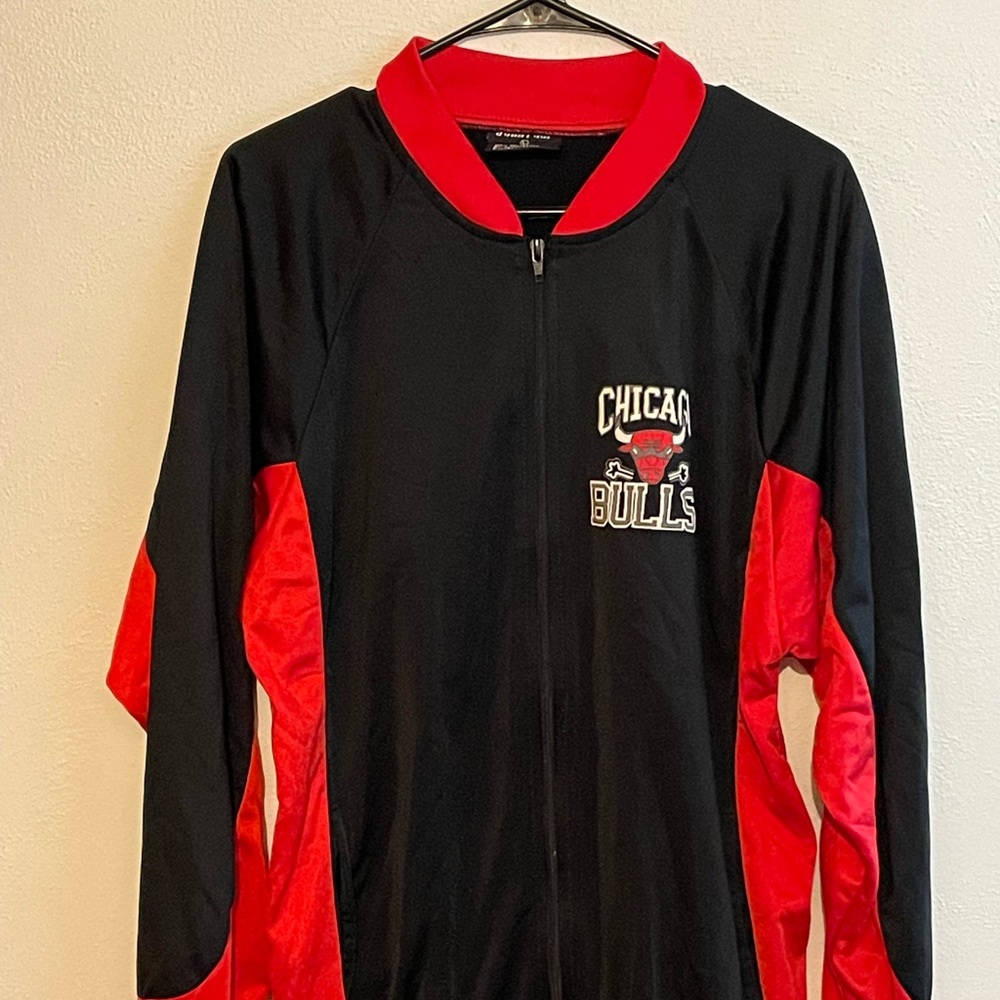 Black/Red Chicago Bulls Polyester Zip up